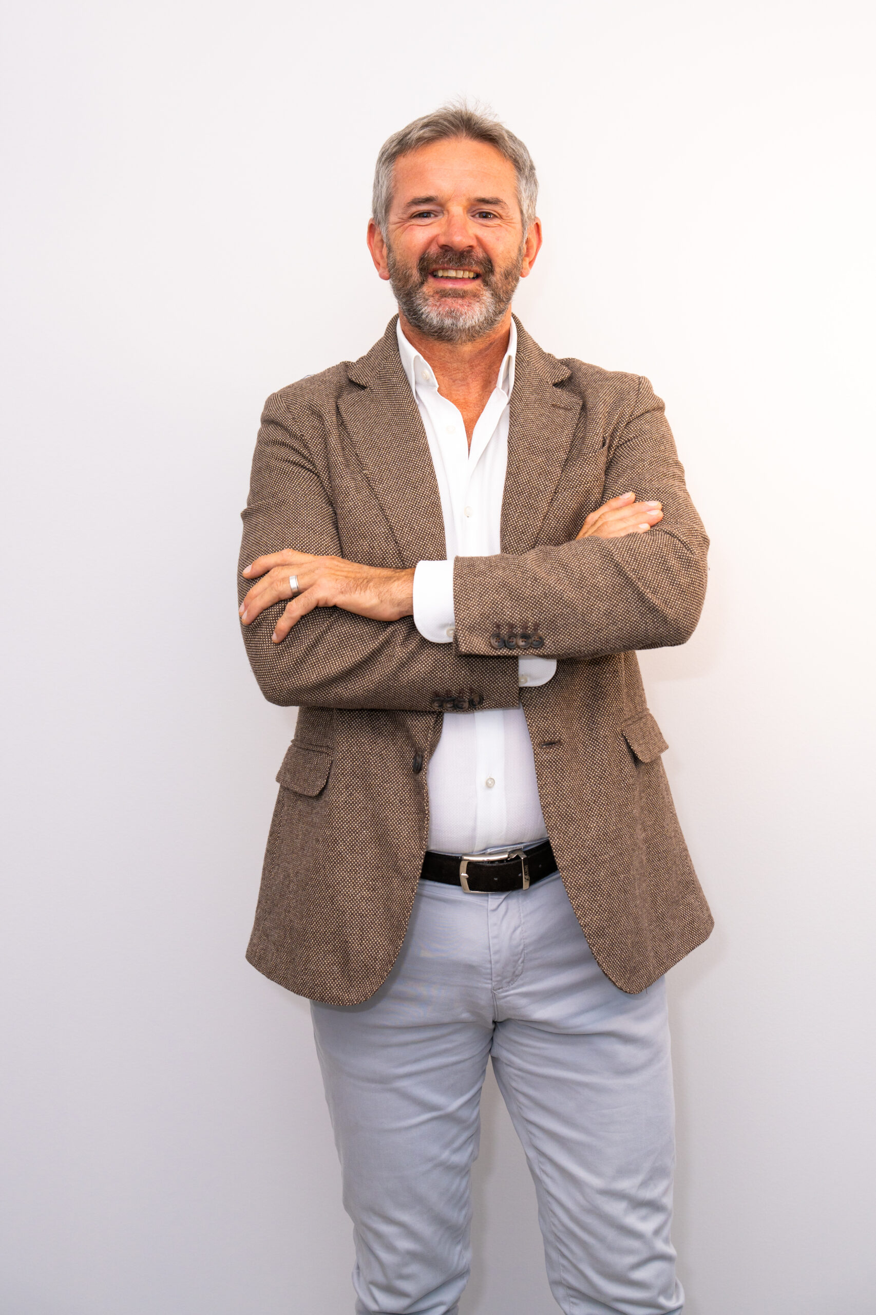 Dr-Vinicio-Salerno-scaled-1